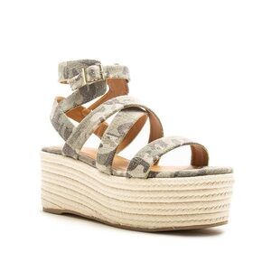 Qupid Camouflage Wedge Sandals